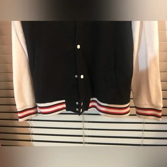 Mens Friday the 13th Letterman Jacket - Picture 3 of 9